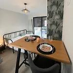 Apartment Du Port Avec Jardin Prive Saint-Andre-de-Cubzac