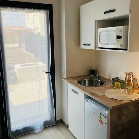 Du Port Avec Jardin Prive Saint-André-de-Cubzac